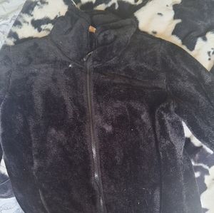 Winter jacket it brand new never worn it size 8 medium